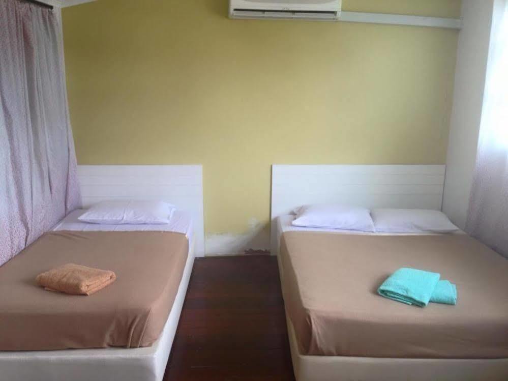 Voyage Cottage Lodge Malacca Bagian luar foto