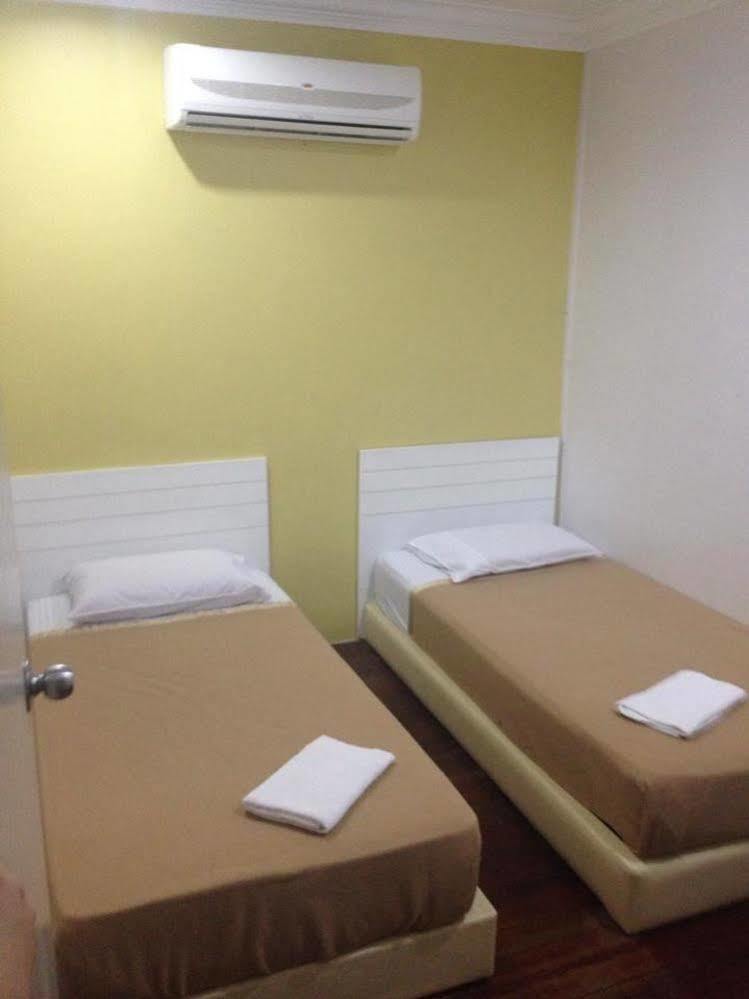 Voyage Cottage Lodge Malacca Bagian luar foto
