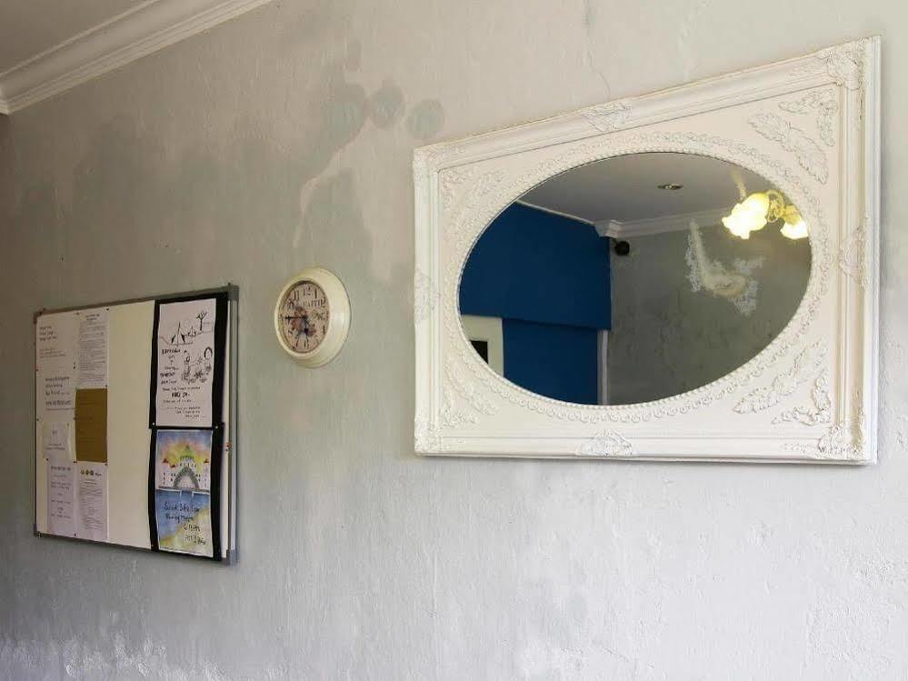 Voyage Cottage Lodge Malacca Bagian luar foto